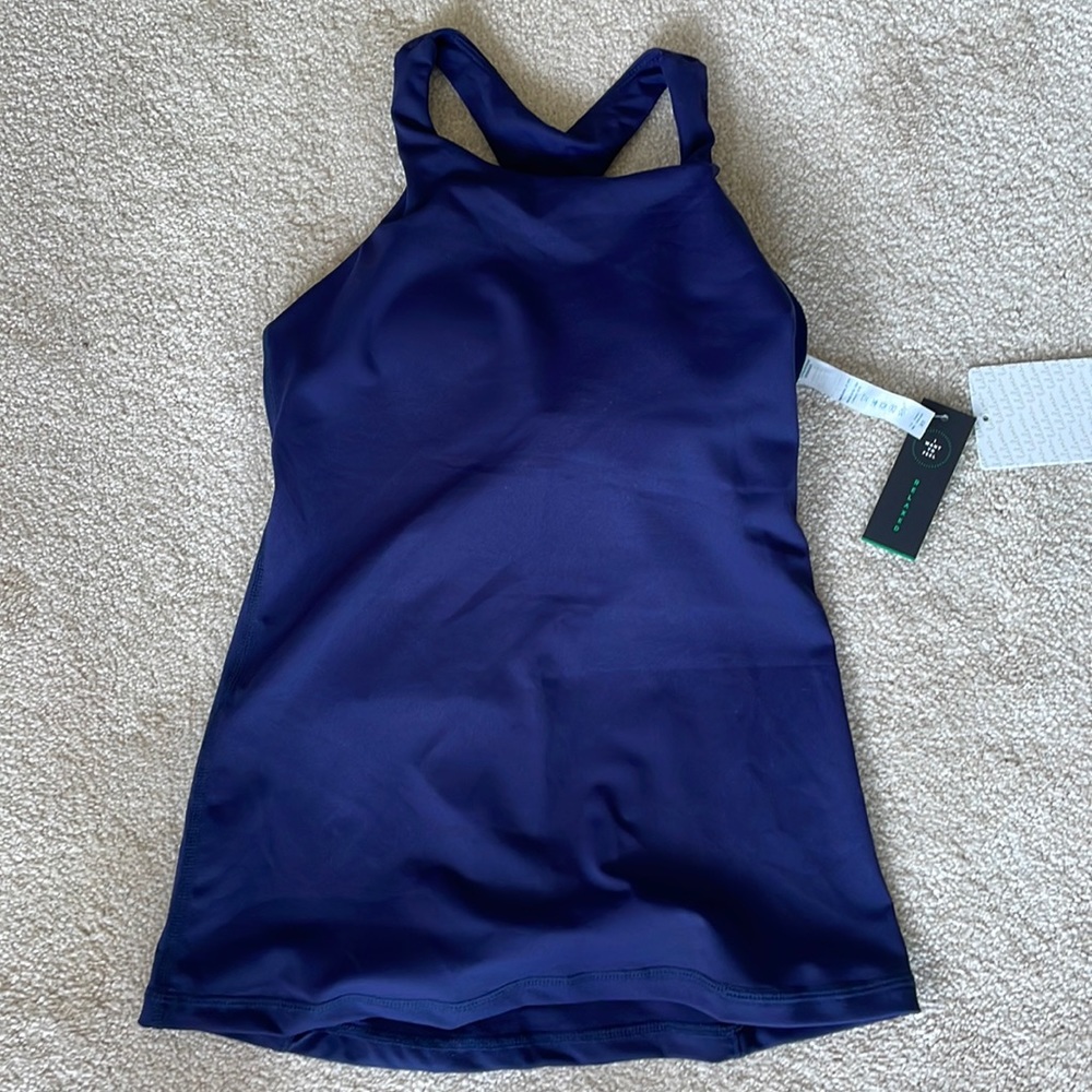 LULULEMON TANK TOP SIZE 6